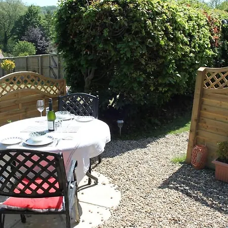 Hideaway Between Coast And Moors In A Beautiful Village * Sleights