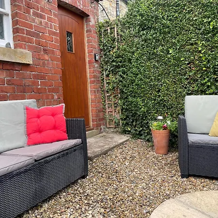 Hideaway Between Coast And Moors In A Beautiful Village شقة