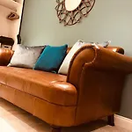 Hideaway Between Coast And Moors In A Beautiful Village Apartment *